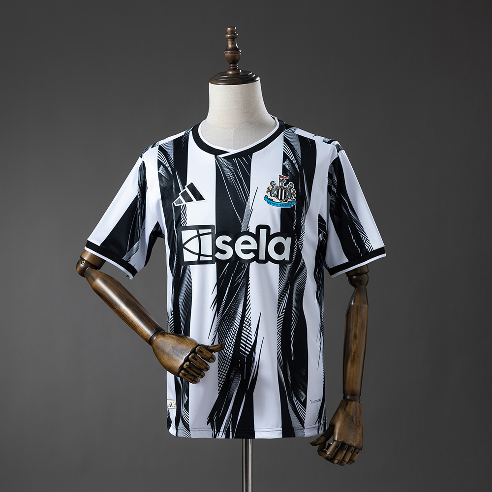 Camisola Newcastle United F.C. Principal 26/27 1