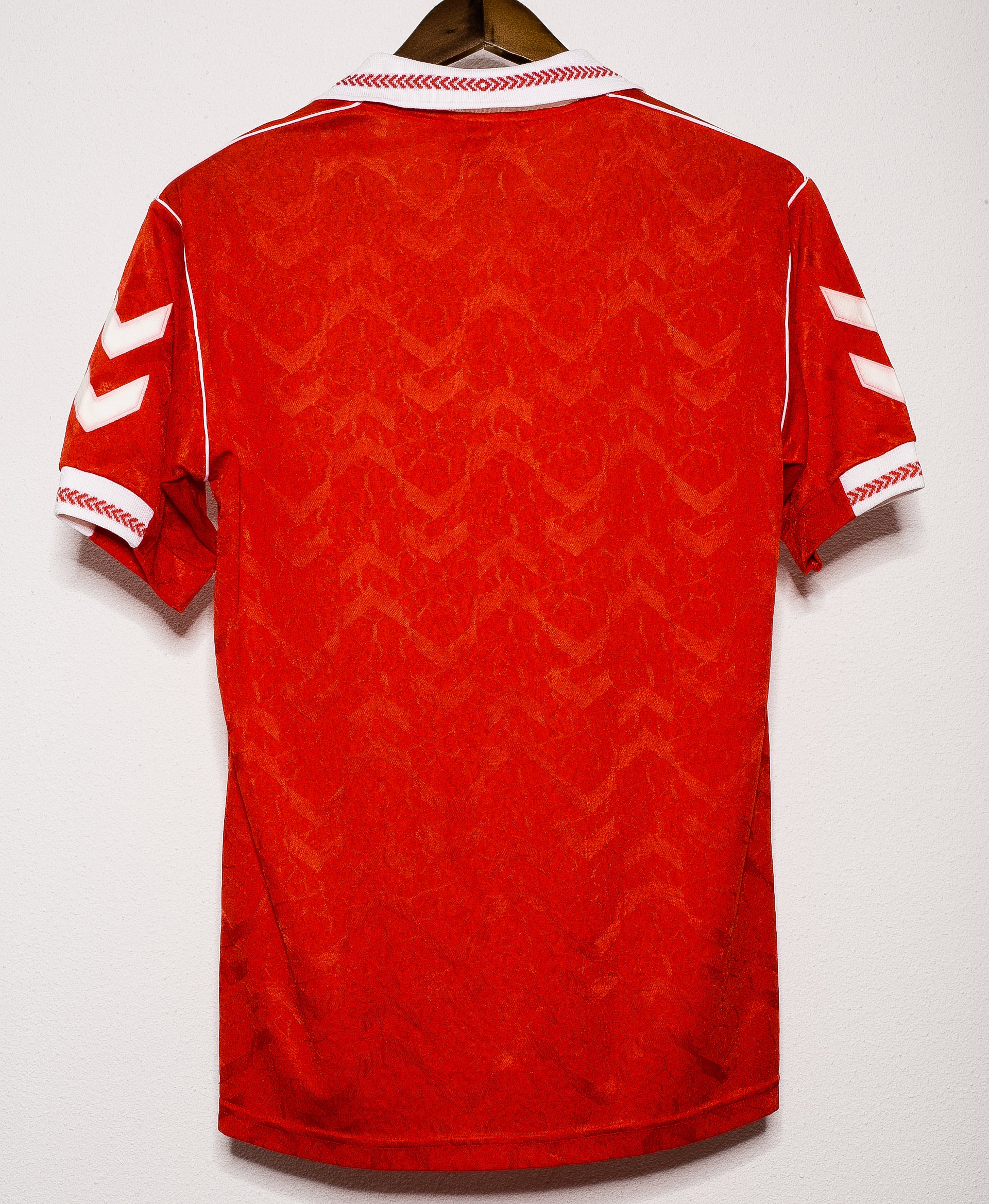 Camisola Retro S.L. Benfica Principal 1992/93 2