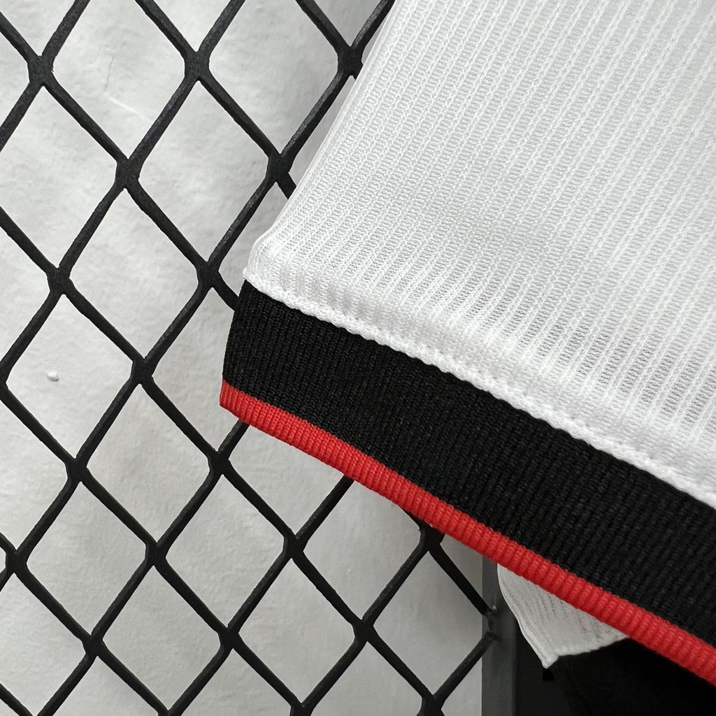 Camisola S.L. Benfica Especial 2026 5