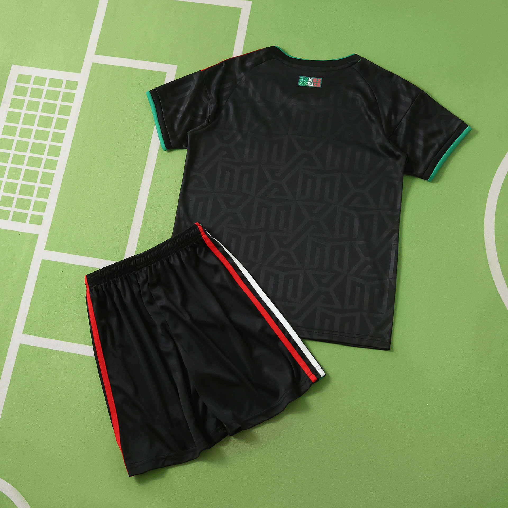 Equipamento Criança México Alternativo 2026 2