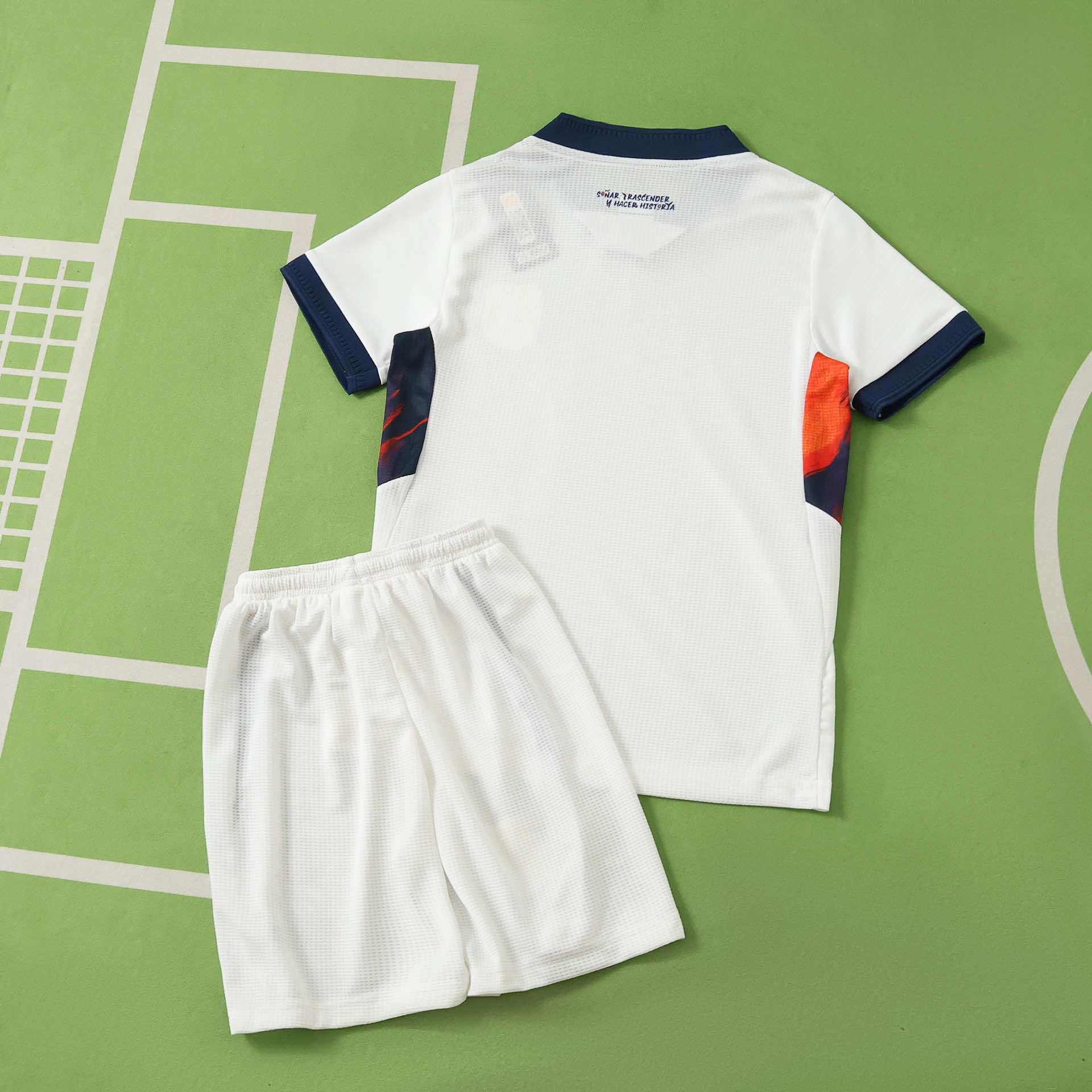 Equipamento Criança Equador Alternativo 2026 2