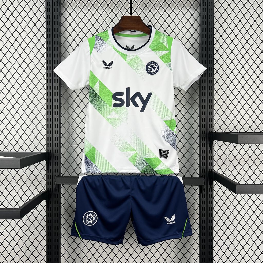 Equipamento Criança Irlanda Alternativo 2026 1