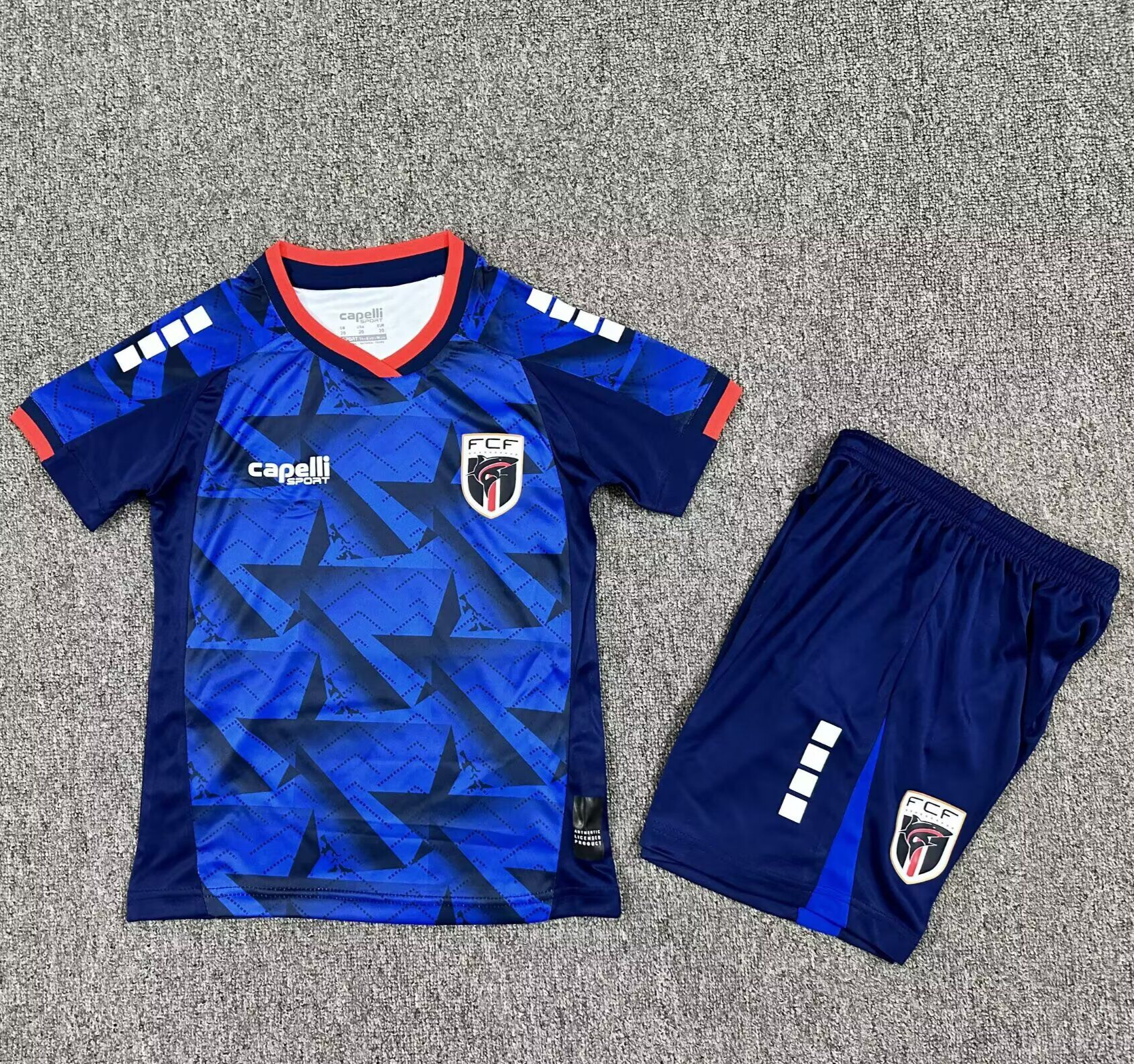 Equipamento Criança Cabo Verde Principal 2026 1