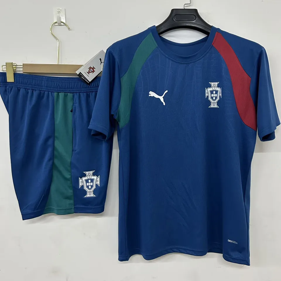 Equipamento Adulto Portugal Treino 2026 1