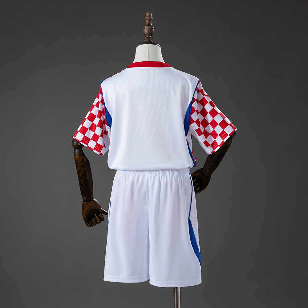Equipamento Criança Croácia Principal 2026 2