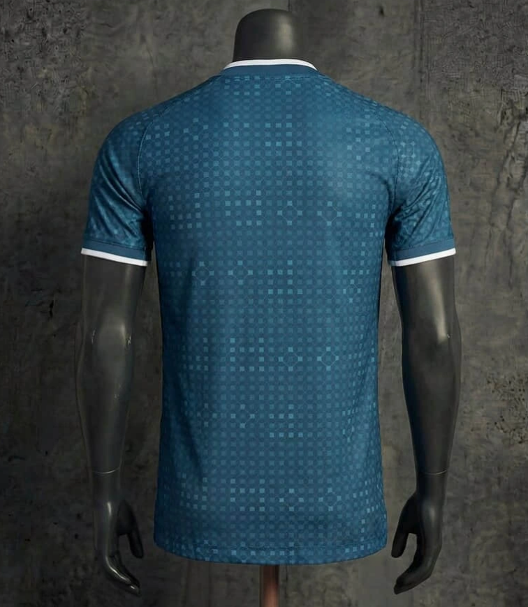 Camisola Real Madrid C.F. Alternativa 26/27 - Versão Jogador 2