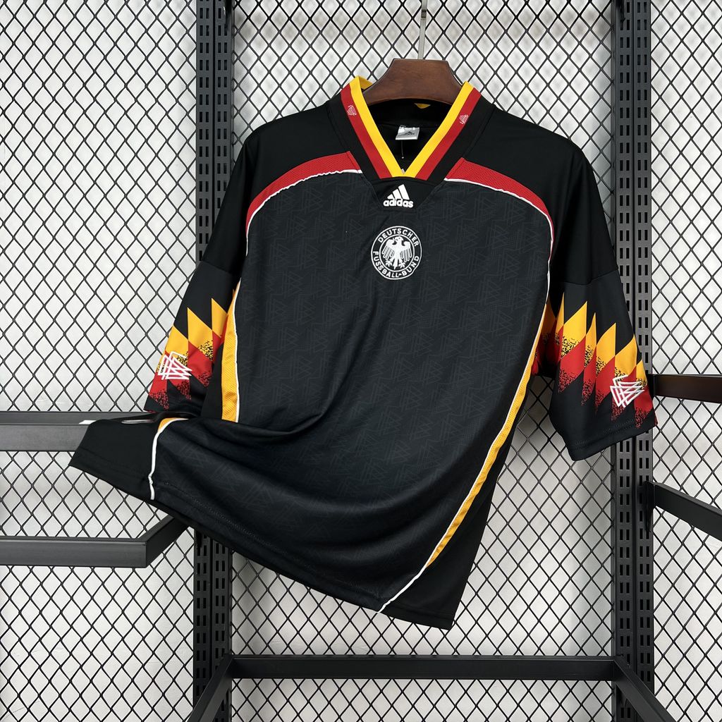 Camisola Retro Alemanha BringBack Remixed 2026 1