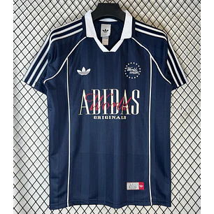 Camisola Adidas Originals - Classic Style