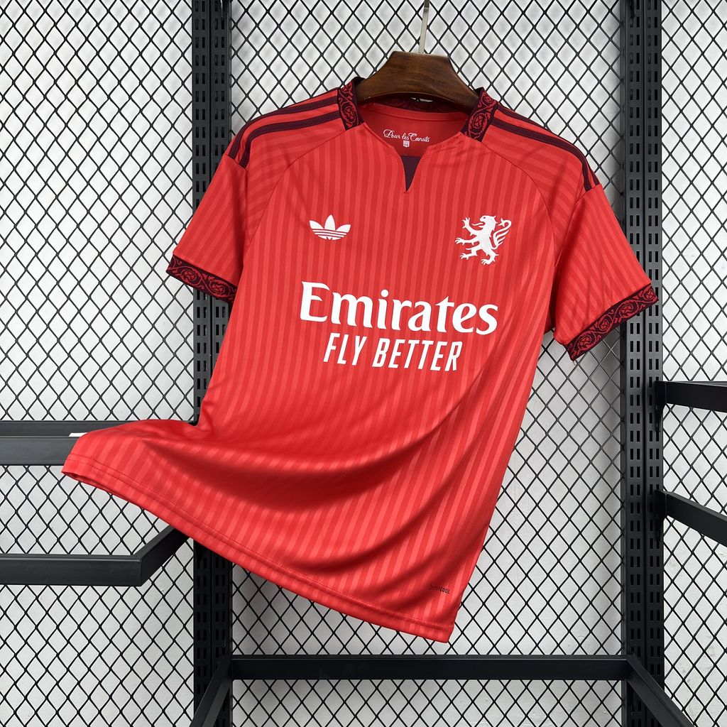Camisola Olympique Lyonnais Alternativa 26/27 2