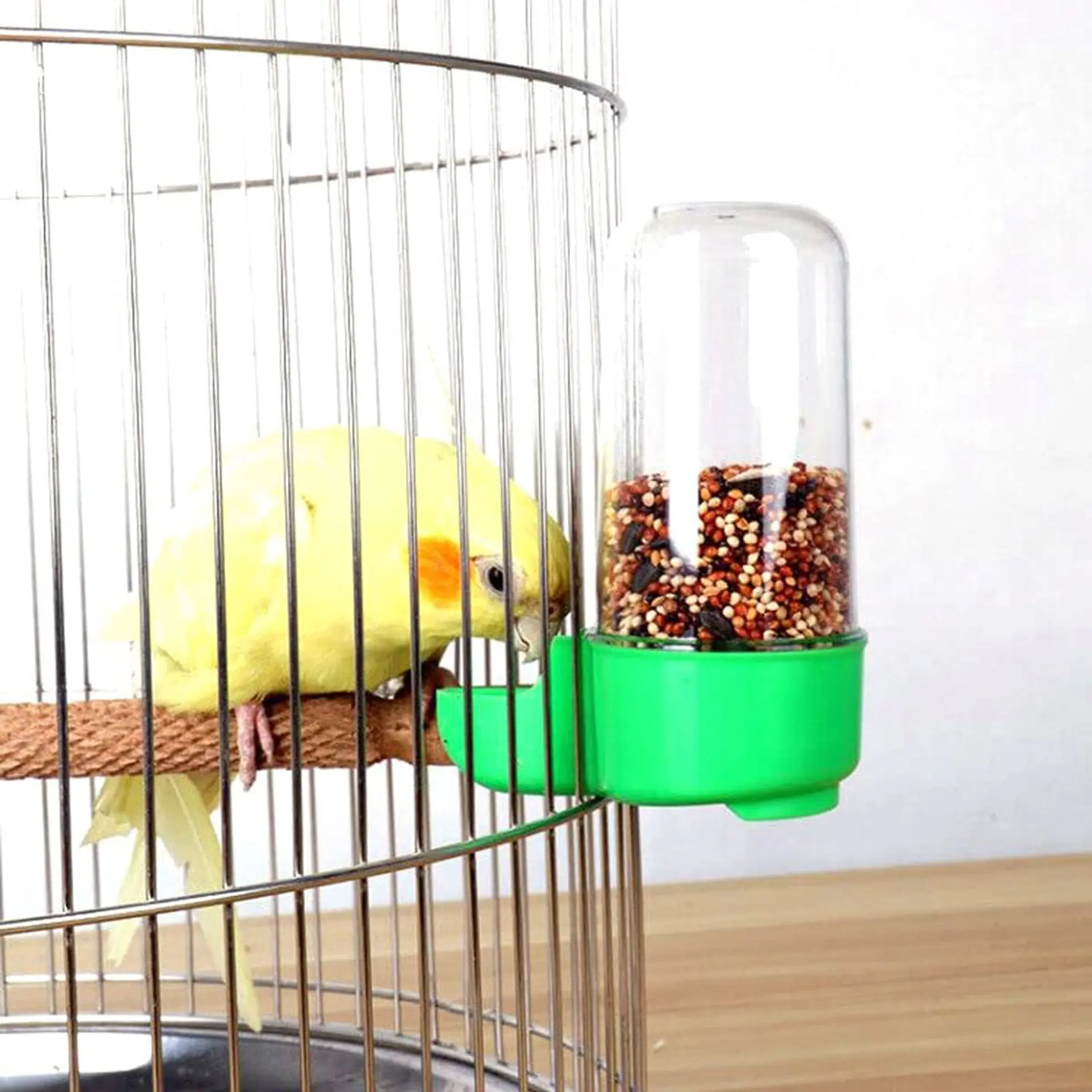 Bebedero o comedero para aves 200 ml 5