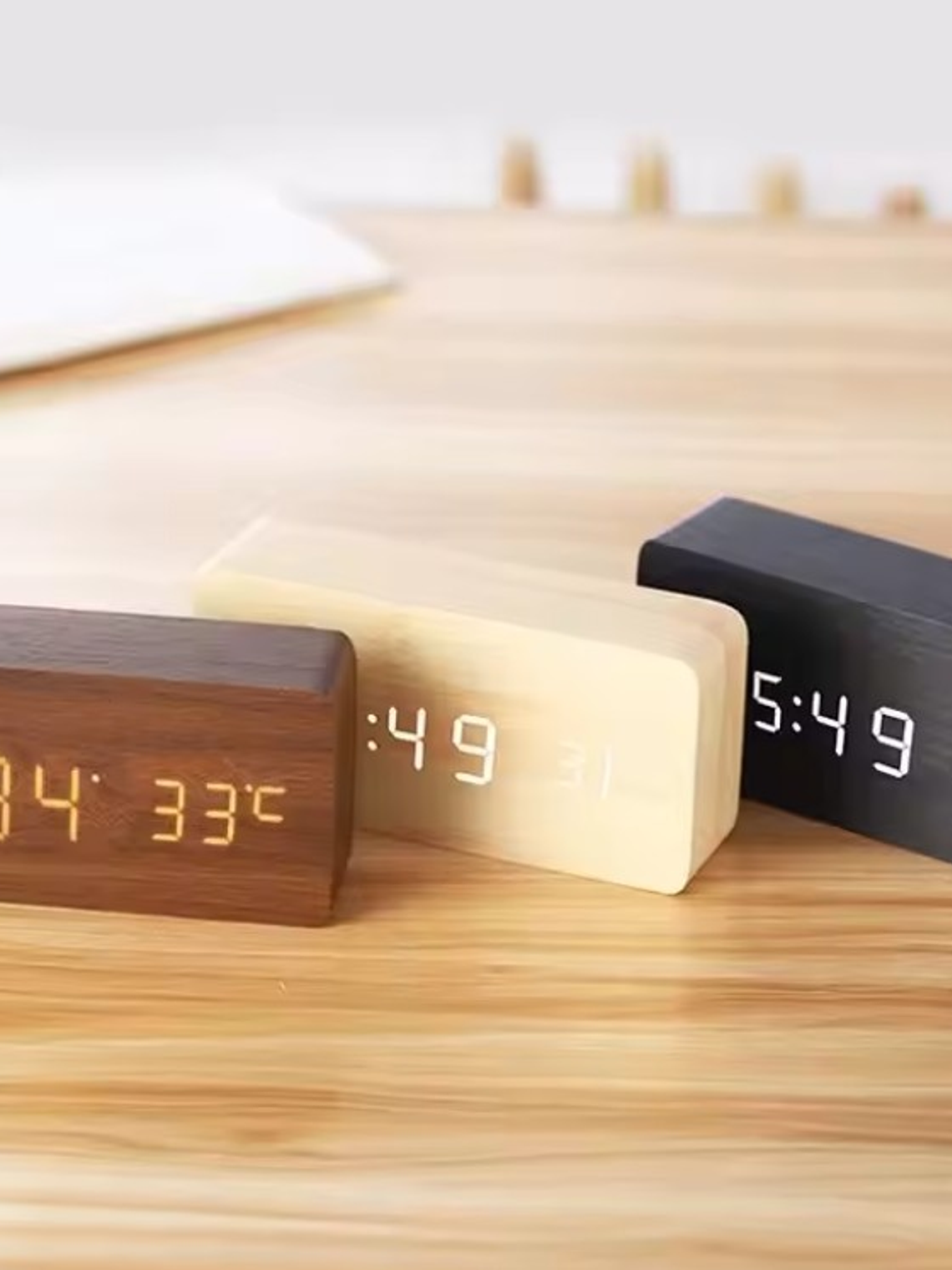 Reloj despertador digital de madera, reloj de mesa LED con temperatura para decoraciones de escritorio de oficina y dormitorio 1
