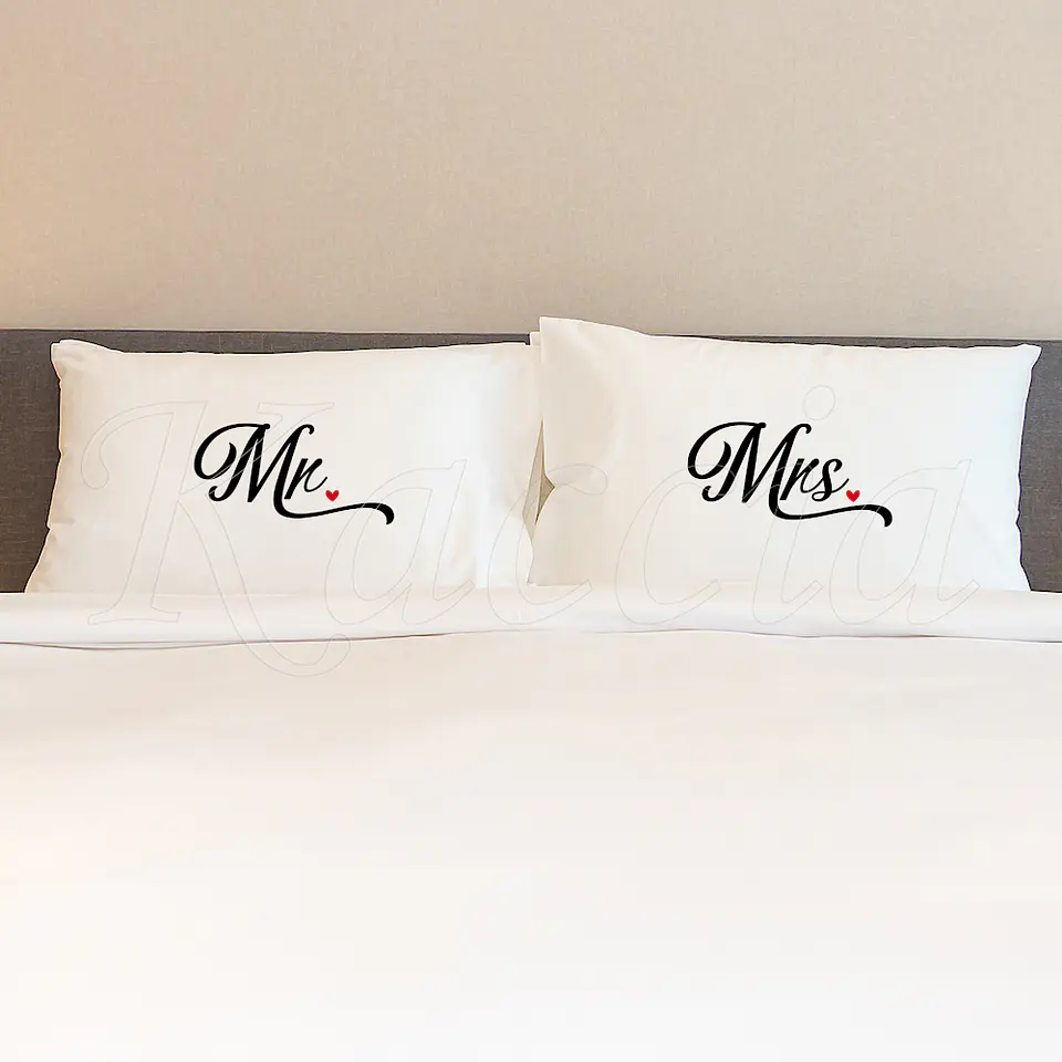 Conjunto de Fronhas Personalizadas Mr & Mrs 1
