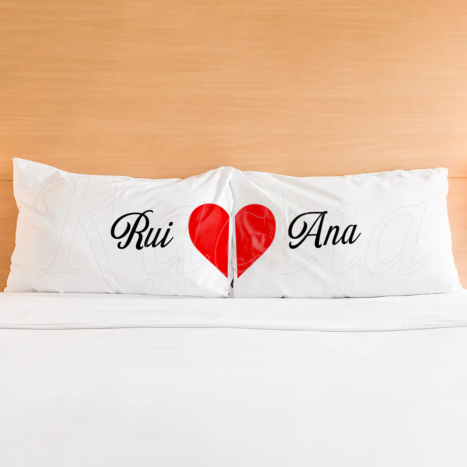 Conjunto de Fronhas Personalizadas Nomes Coração 1
