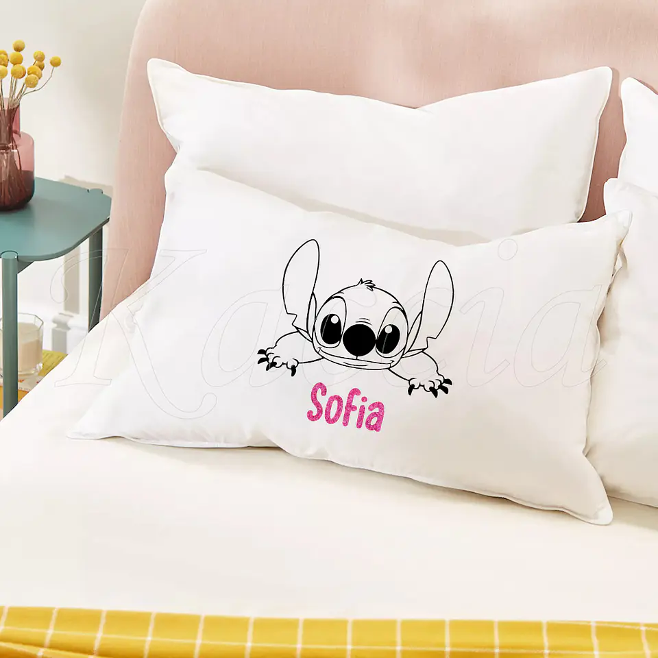 Fronha Personalizada Stitch Glitter Pink com Nome 1