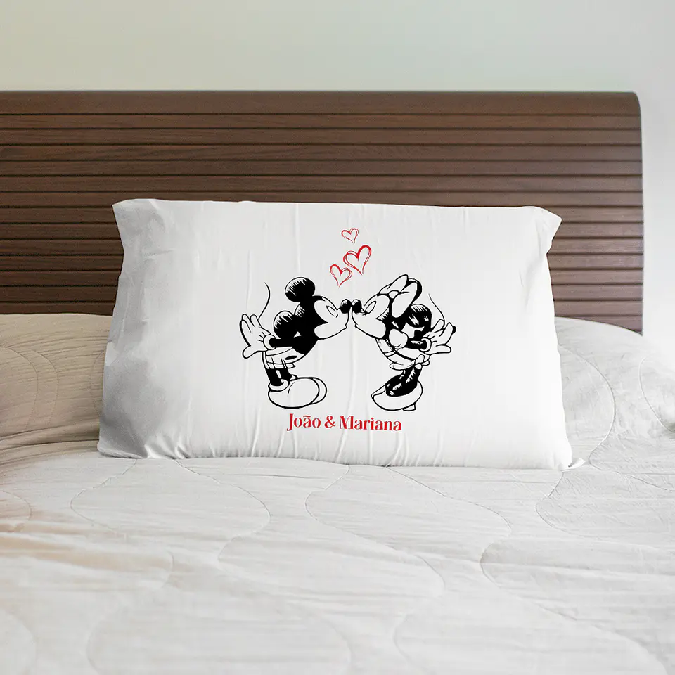 Fronha Personalizada Casal Mickey & Minnie com Nomes Casal 1