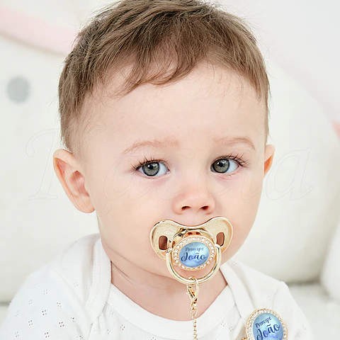 Chupeta Personalizada com Prendedor Strass Príncipe com Nome