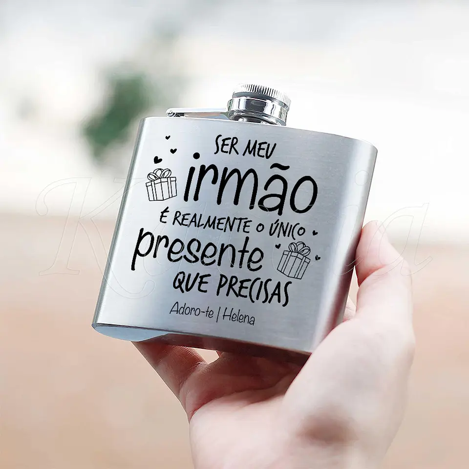 Garrafa de Bolso Personalizada O Único Presente 4