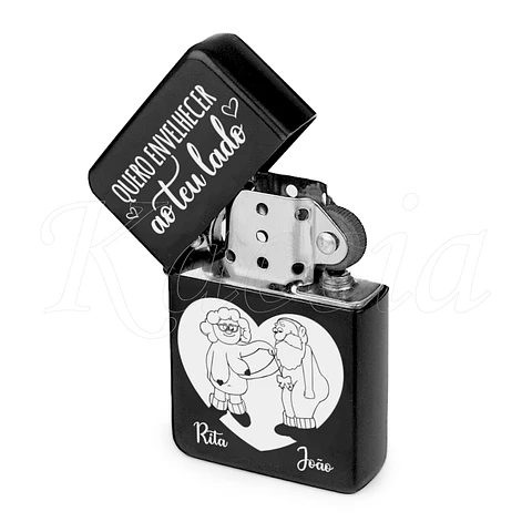 Isqueiro Preto Personalizado Quero Envelhecer ao Teu Lado Com Nomes