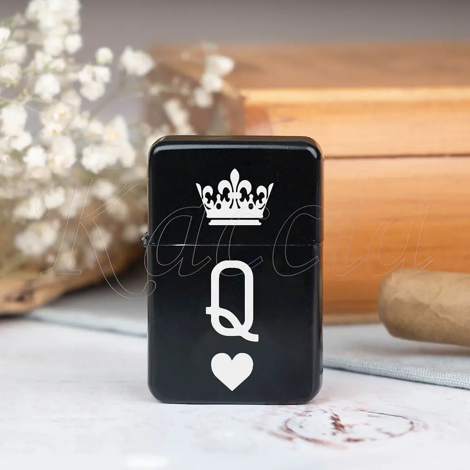 Conjunto Isqueiros Pretos Personalizados King & Queen 3