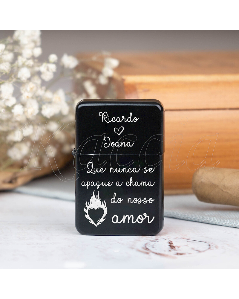 Isqueiro Preto Personalizável A Chama do Nosso Amor