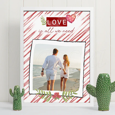 Quadro Personalizado Love is All We Need