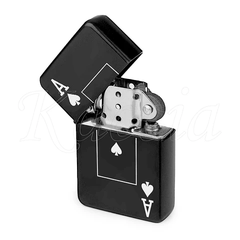 Isqueiro Preto Personalizado Carta Ás de Espadas
