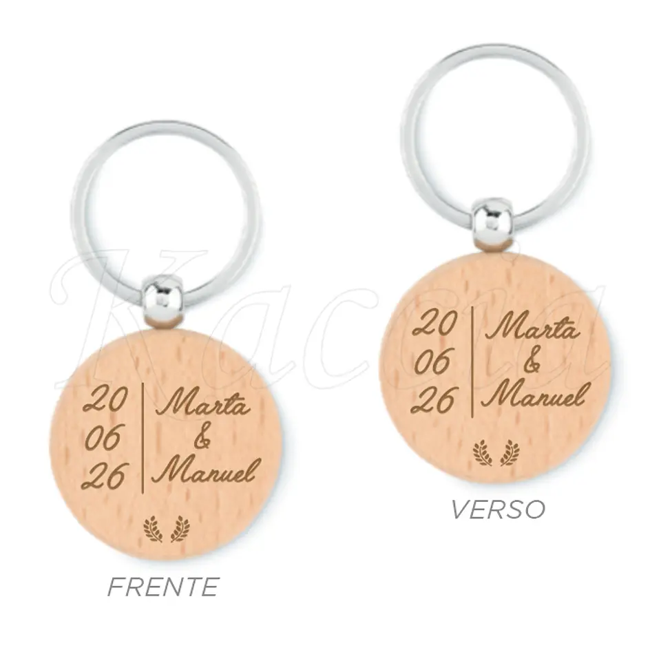 Porta-chaves Redondo em Madeira Personalizado com Nomes e Data 1