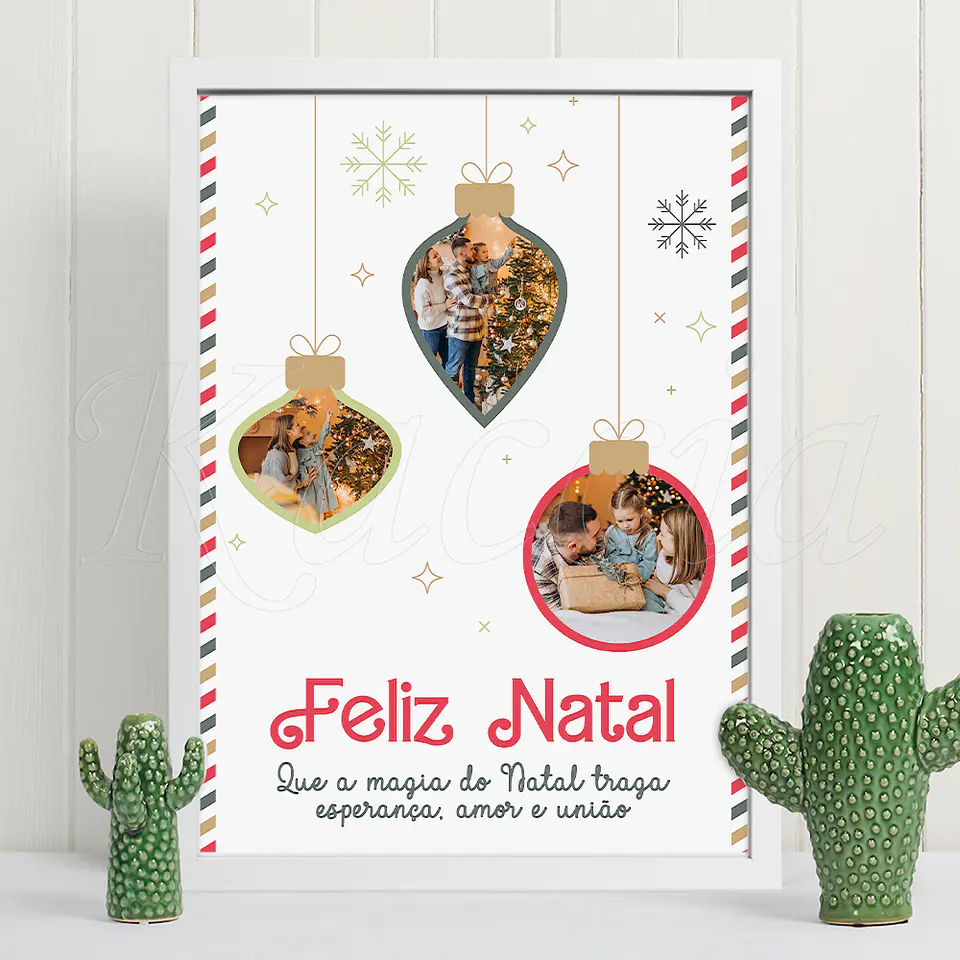 Quadro de Natal Personalizado com Foto em Bolas de Natal 1