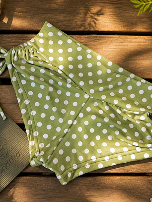 Short Hot Yoga  Green Dots