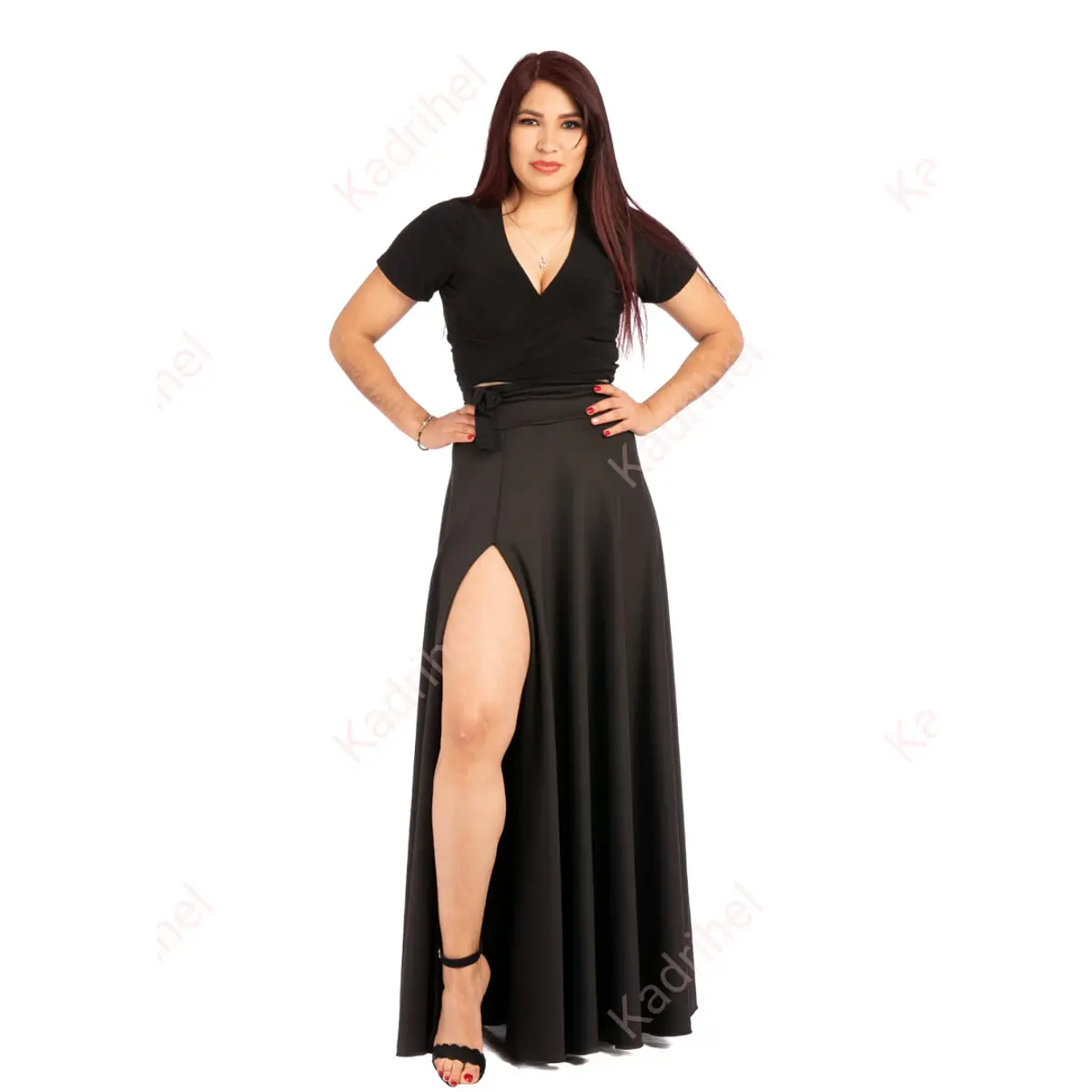 Conjunto Falda Larga Con Abertura En Pierna Más Crop Top Cru