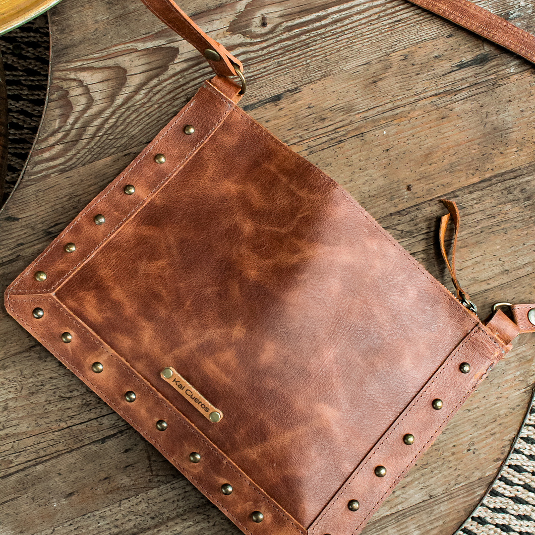 Cartera Alma Tostado 1