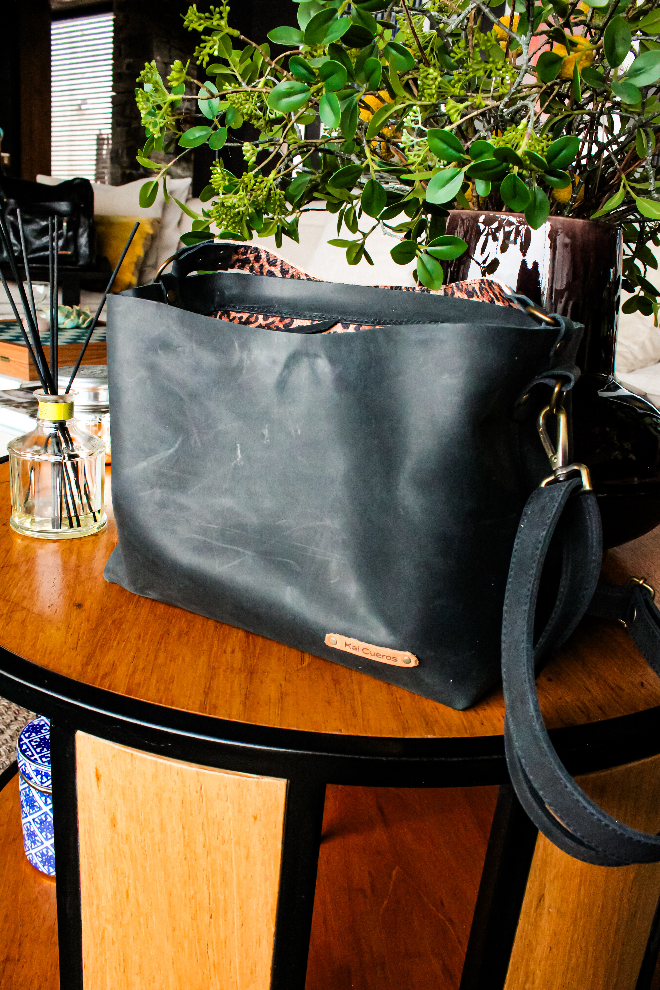 Cartera Kara Mate