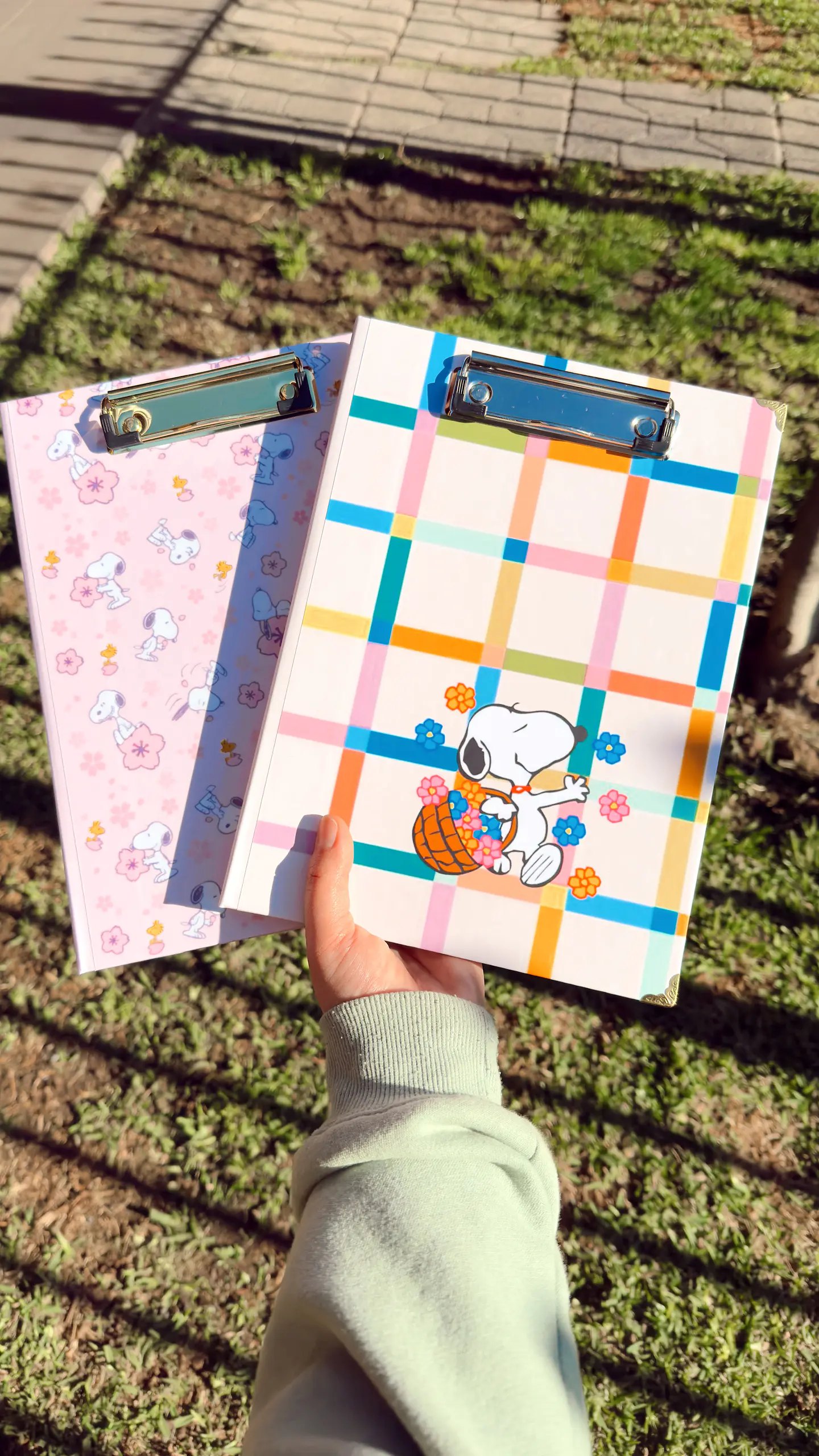 Carpeta con Clip + Block de Notas  1