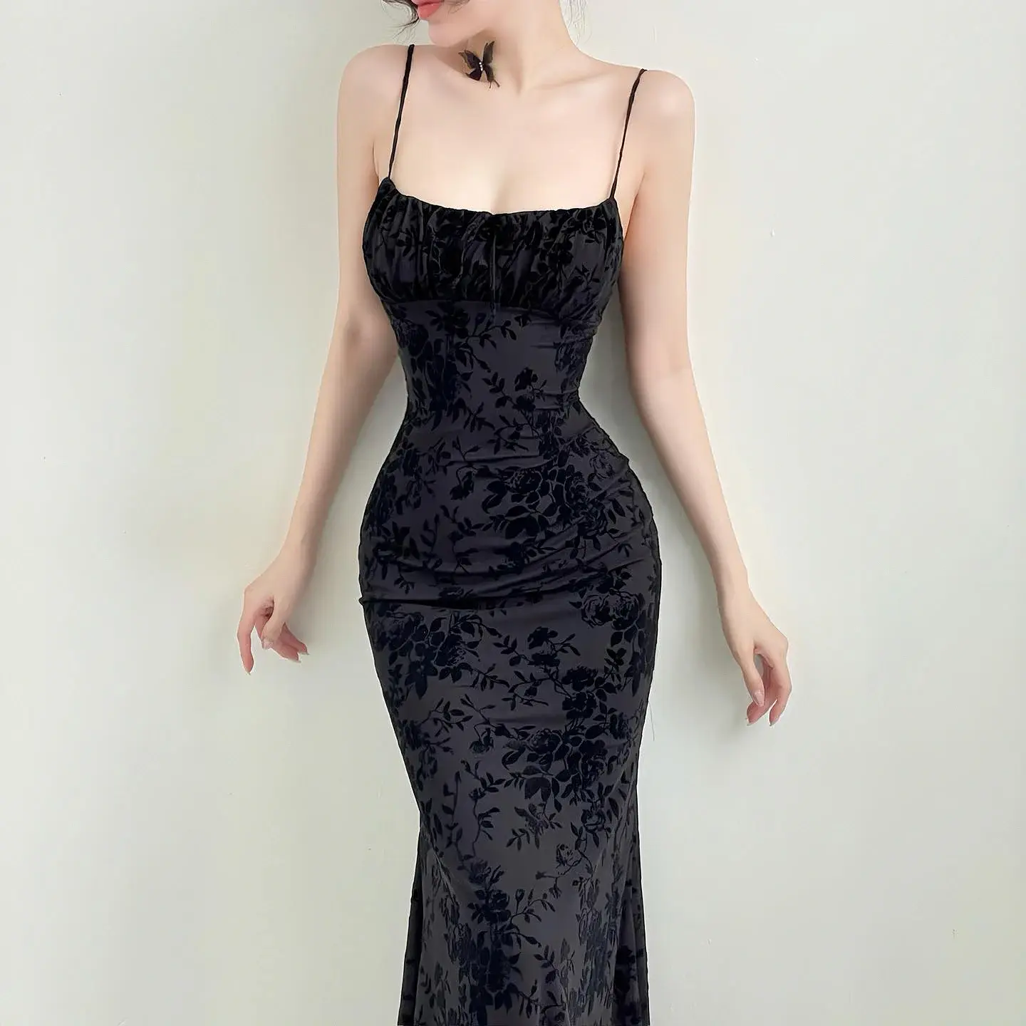 Elegant Eco-Friendly Mermaid Maxi Dress with Digital Printing Color Block Subtle Print Ruffle Detail Slim Fit Natural Waist 5