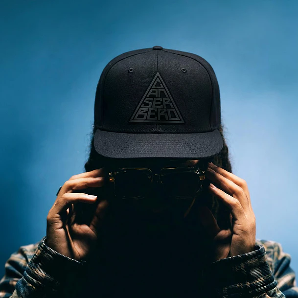  Gorra  Canserbero 2