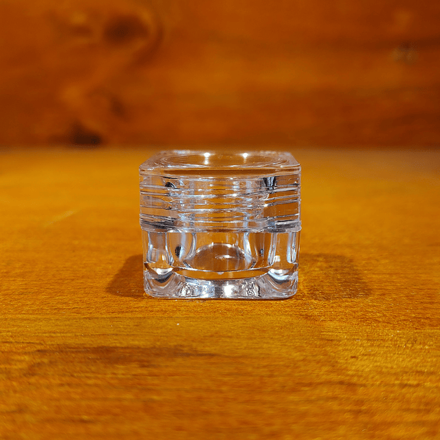 Envase acrilato 5ml cuadrado