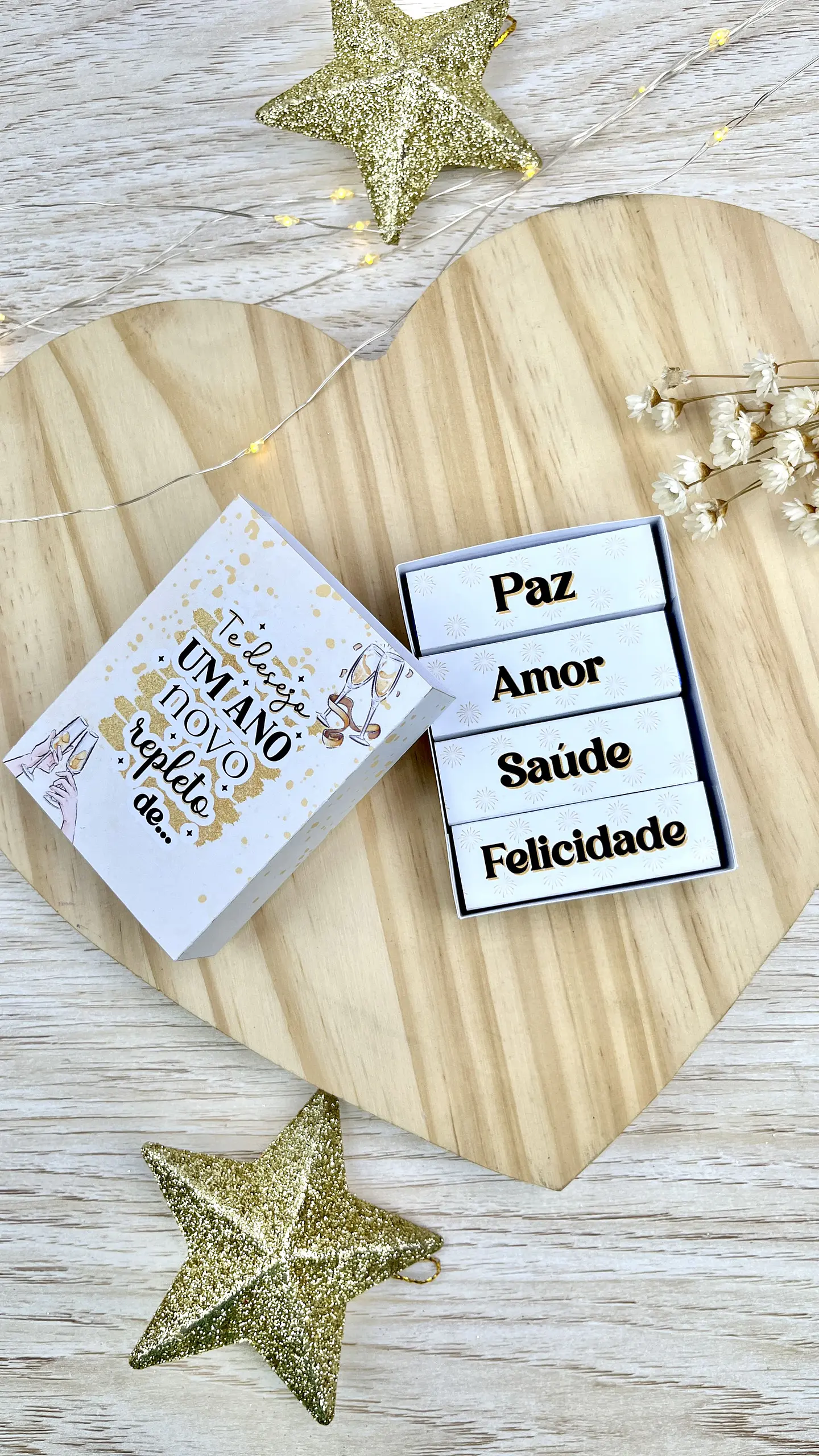 Arquivo Caixa Deslizante 4 bis Ano Novo - MADI 1