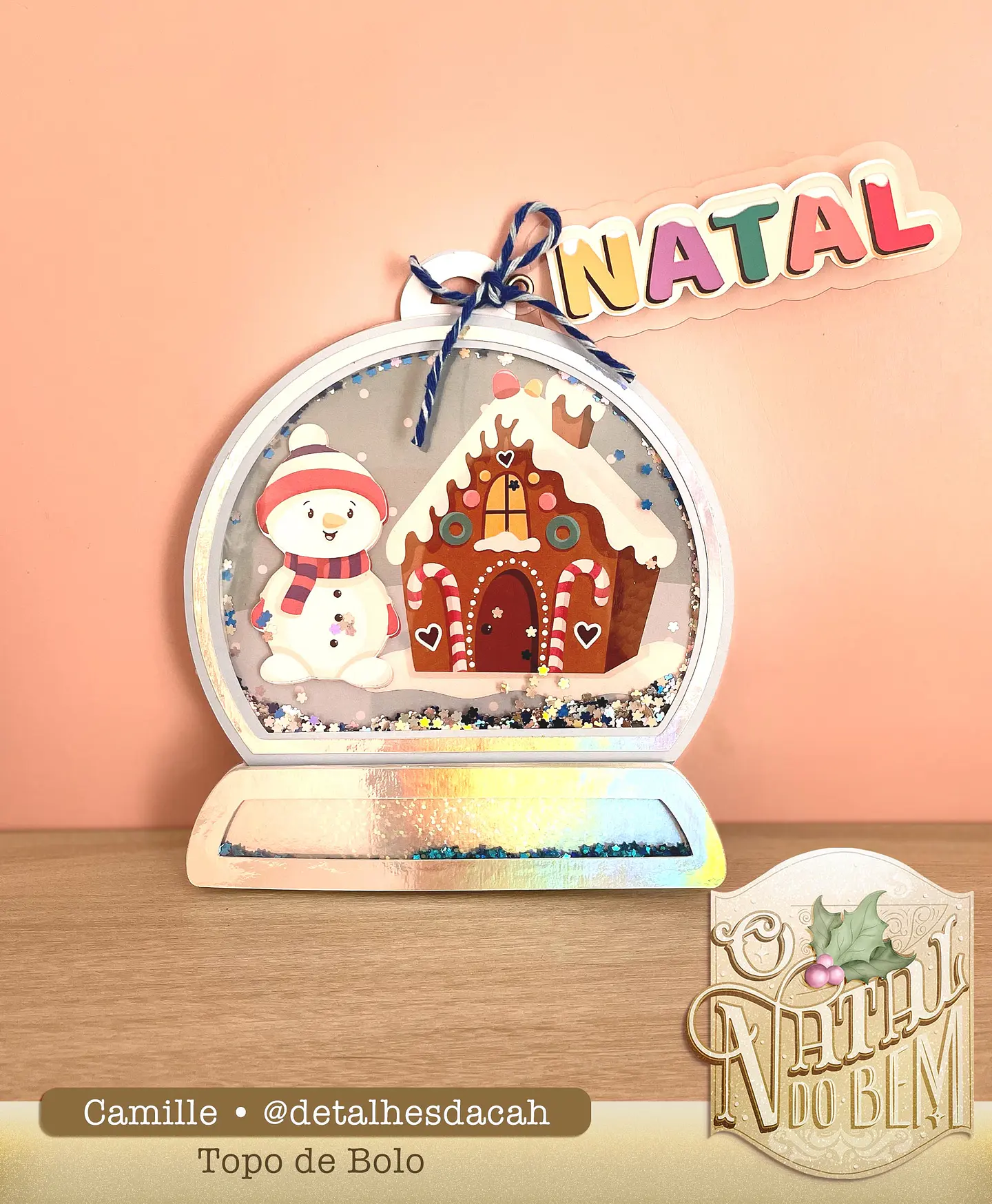 TOPO DE BOLO GLOBO DE NATAL - DETALHES DA CAH 1