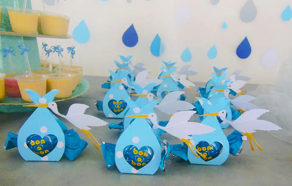 Arquivo de corte Porta Bombom Cegonha 1