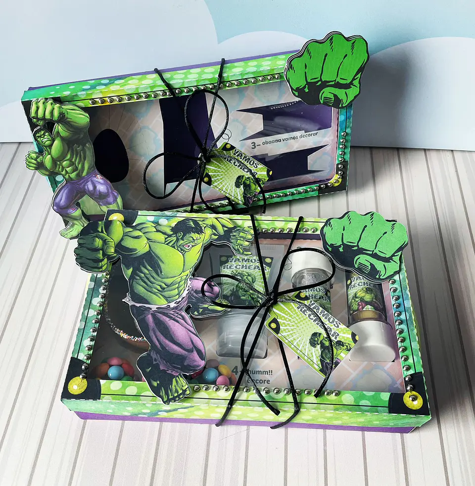 Arquivo de corte mini confeiteiro hulk 1