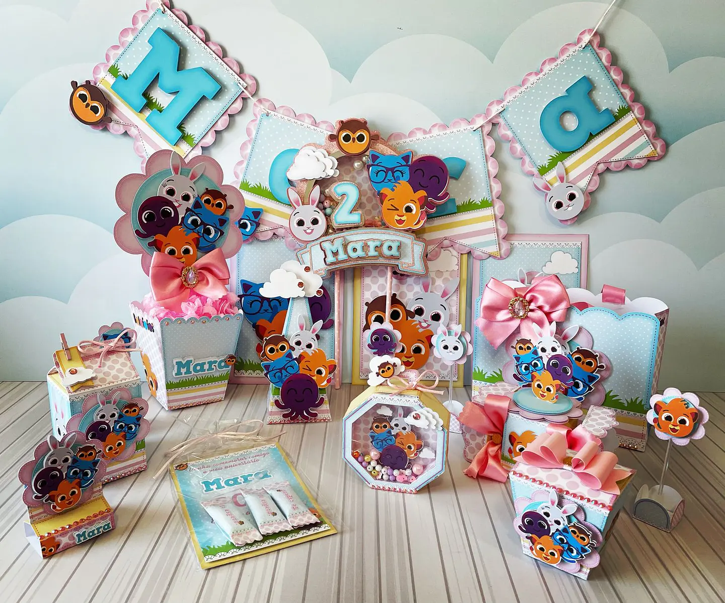 Arquivo de corte bolofofos menina 1