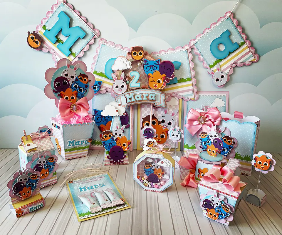 Arquivo de corte bolofofos menina 1