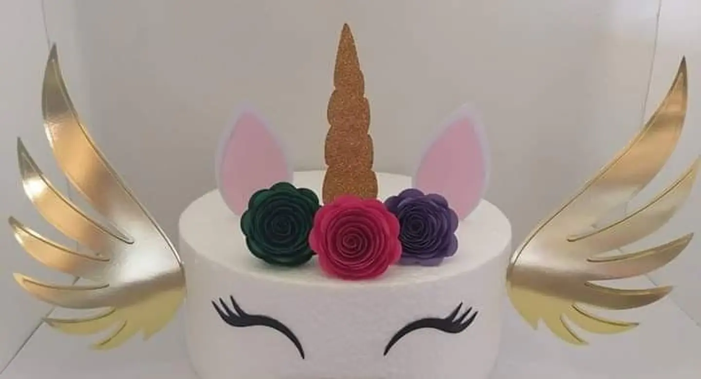 Arquivo de corte topo de bolo unicornio 1