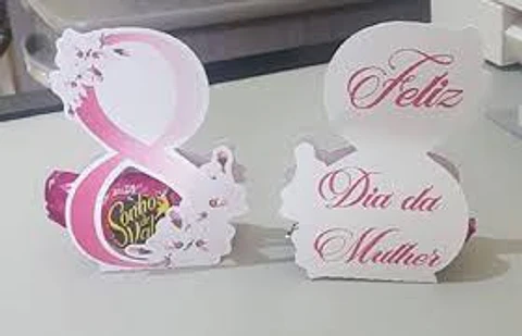 Arquivo de corte porta bombom dia da mulher rosa