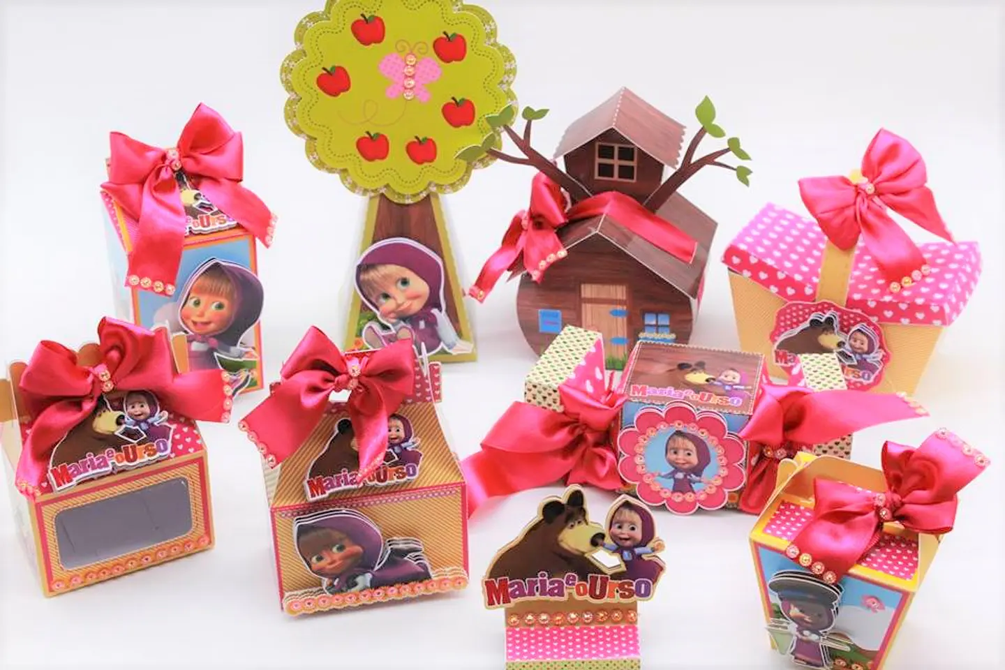 Arquivo de corte masha e urso 1