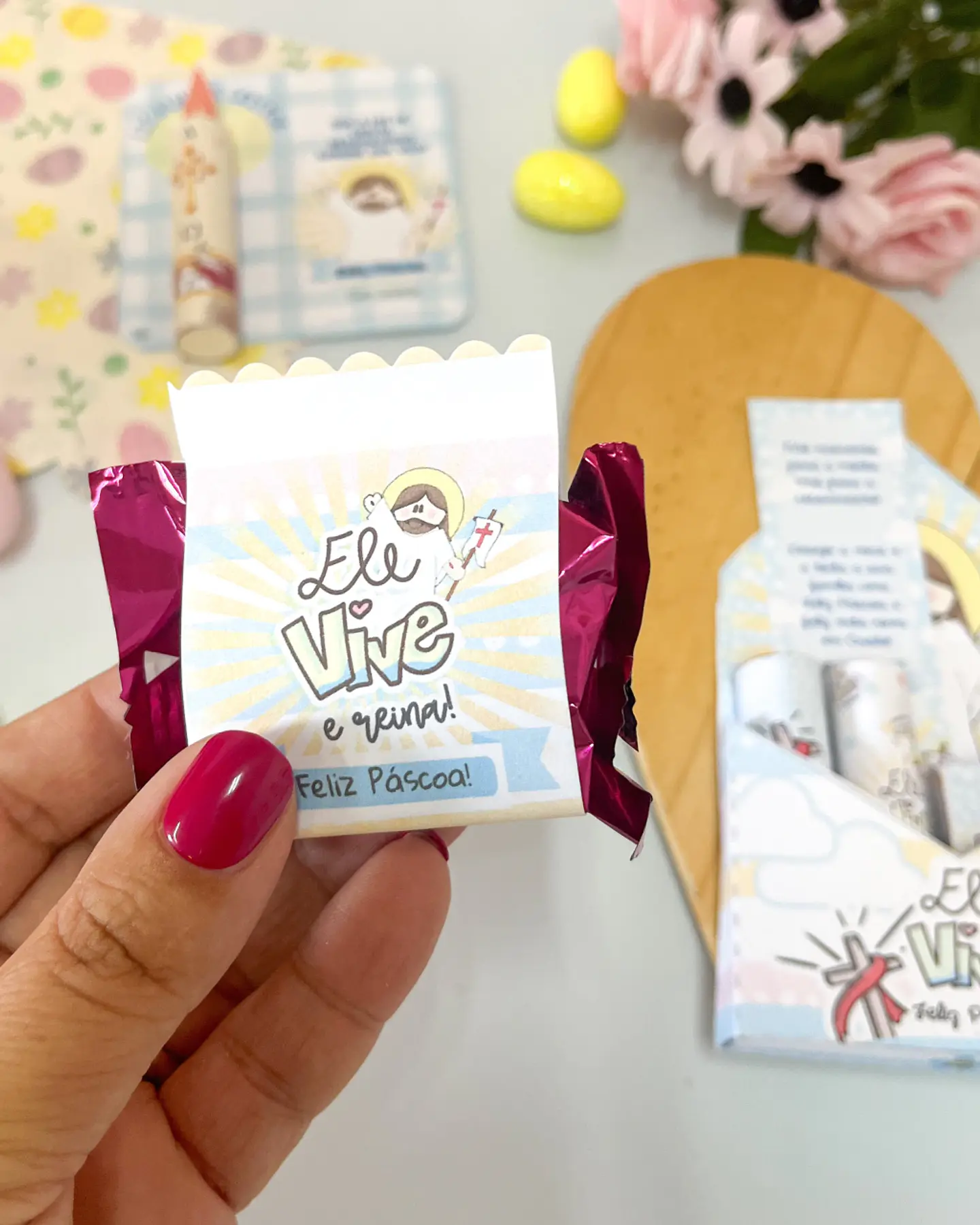 Arquivo Kit Páscoa Cristã Ele Vive  - SOMENTE PDF - Card Vela, Envelope Bis, Porta Bombom, Painel 6