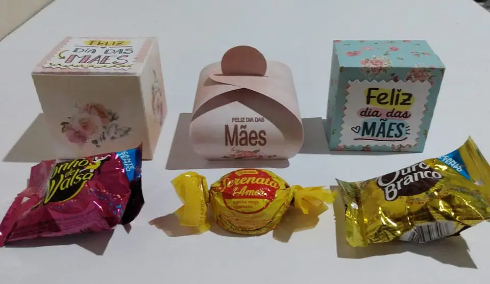 Arquivo de Corte Caixa Bombom Dia das Mães 1