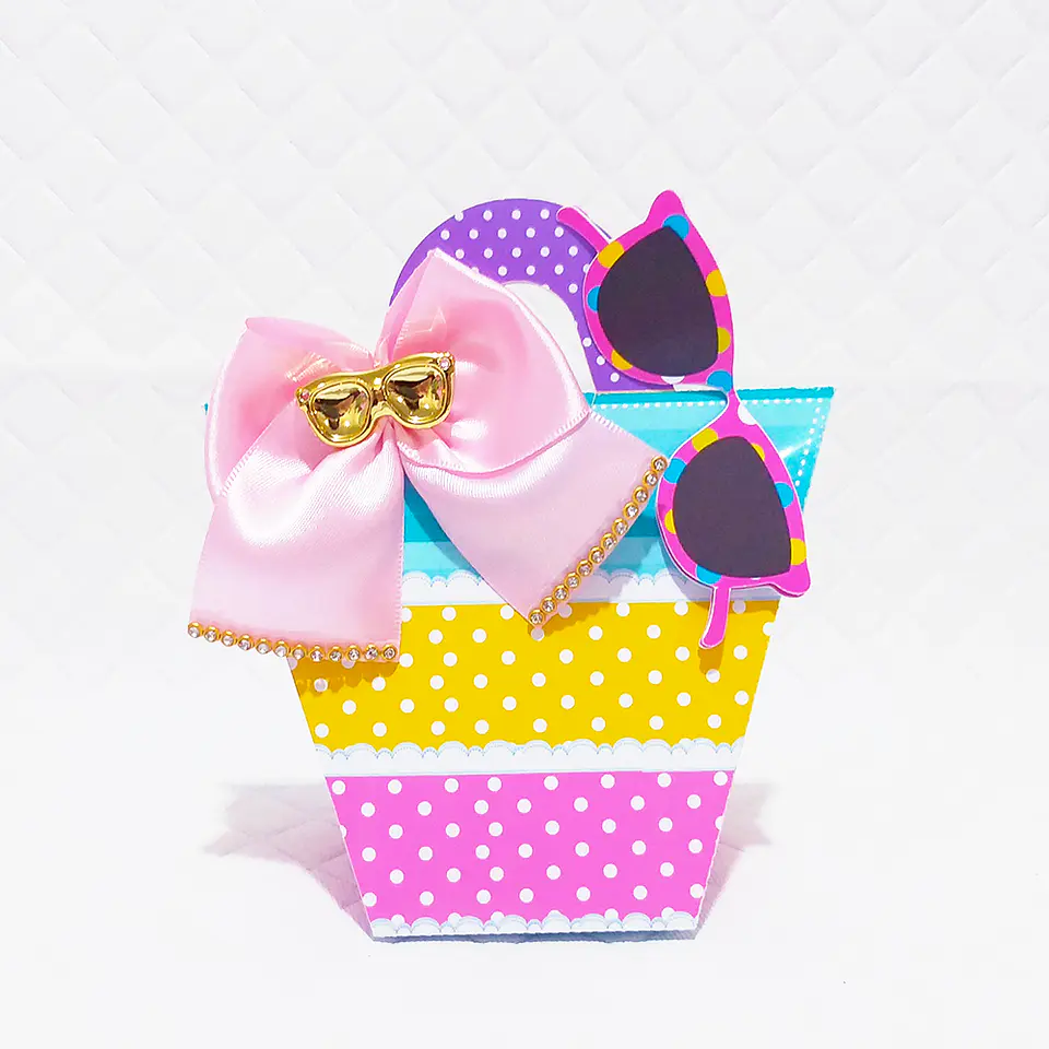 Arquivo de Corte Pool Party Menina 13