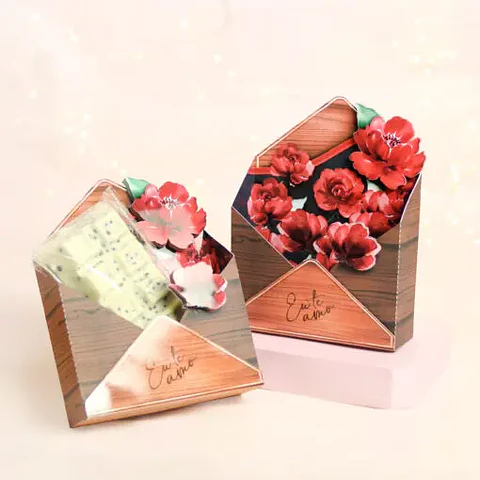 Arquivo Dia dos Namorados Caixa Envelope Flores Vermelhas - Nilmara
