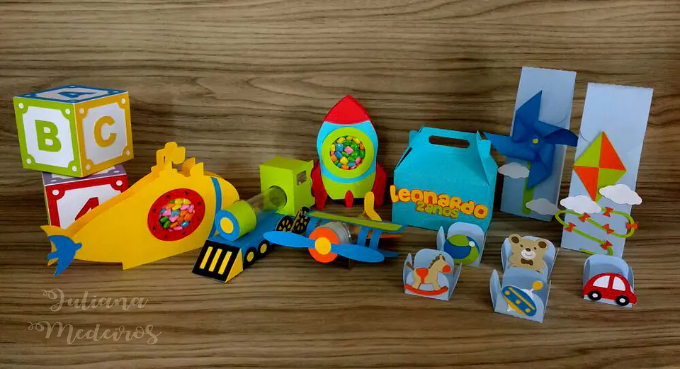 Arquivo de Corte Brinquedos em Camadas 1